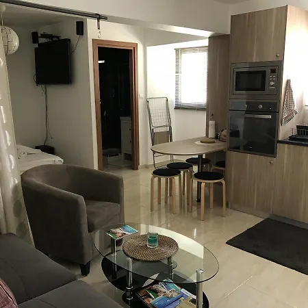 Luxury Center Apartment *