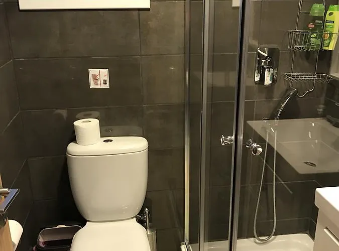 Luxury Center * איה נאפה